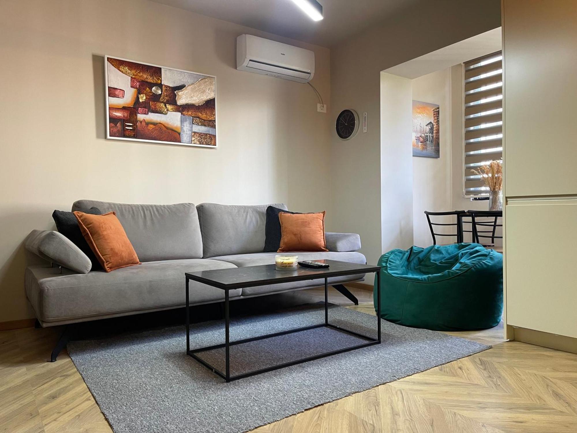 Dea'S Apartment: Hidden Gem Tirana Exterior foto